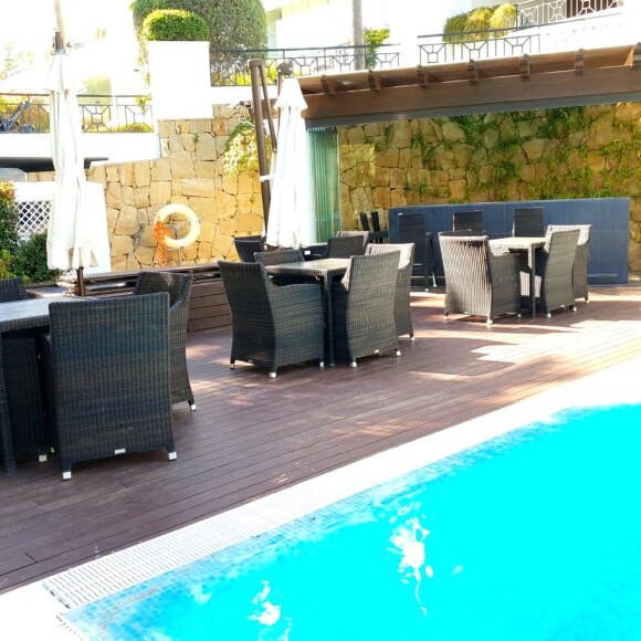 BAR 580x580