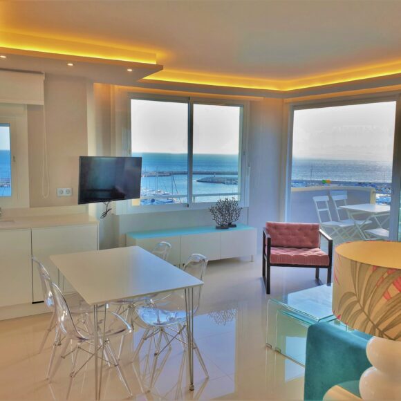 SALON 3 VENTANAS 580x580